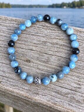 Blue Devil Aquamarine Beaded Stretch Bracelet | Handmade